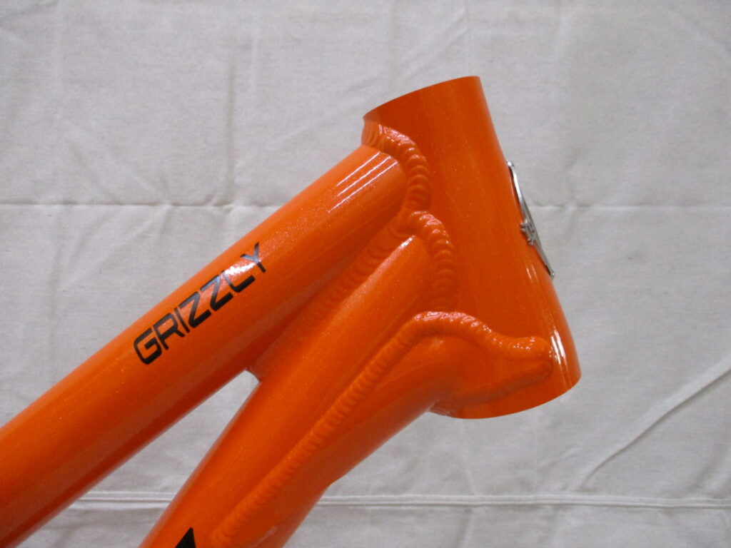Ventana Grizzly MTB-Tandem Steuerrohr von rechts Farbe Mango Tango